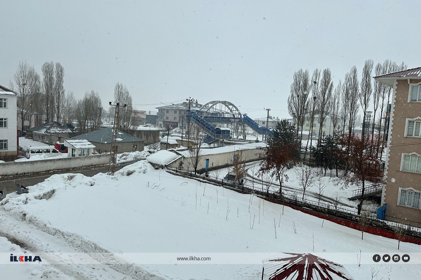 Çaldıran’da kar yağışı etkili oluyor