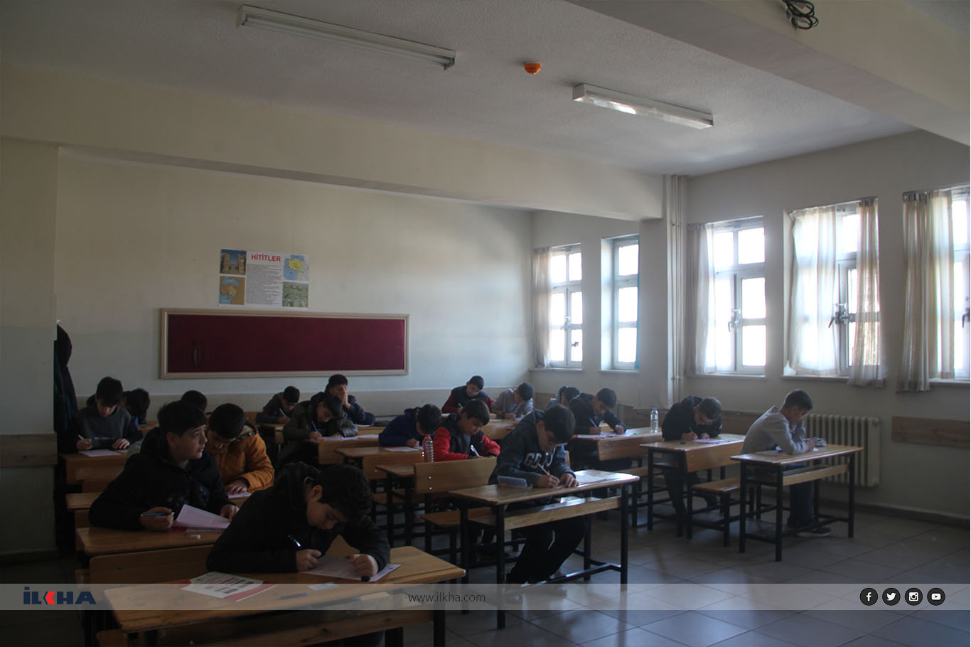 Bingöl'de Siyer Yarışması binlerce kişinin katılımıyla yapıldı Bingöl'de Siyer Yarışması binlerce kişinin katılımıyla yapıldı