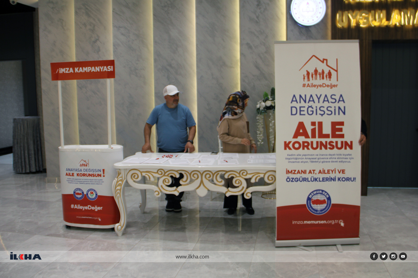 İmza Kampanyası standı