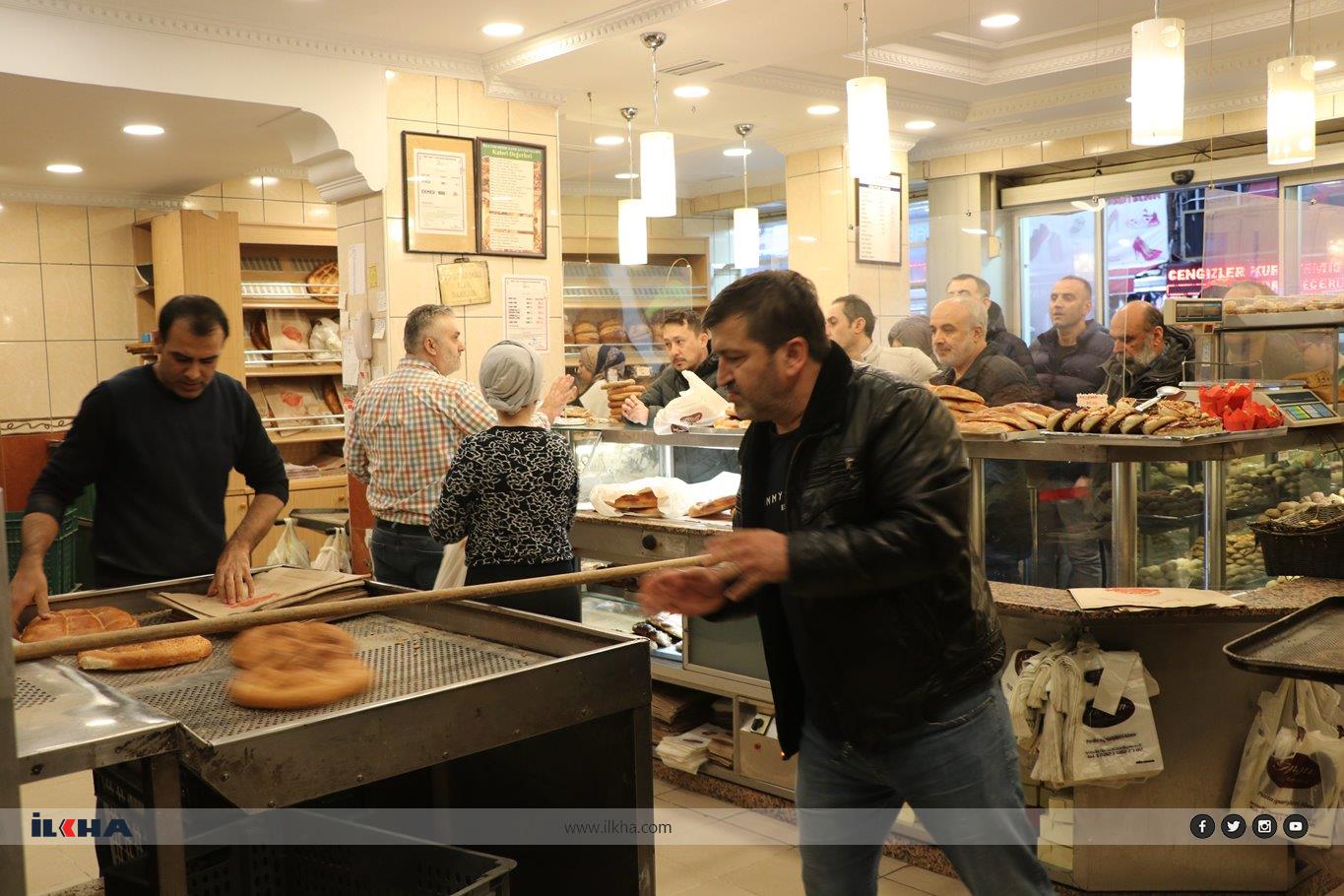 Fırıncıların Ramazan yoğunluğu: Gün boyunca dinlenmeden pide çıkarıyorlar