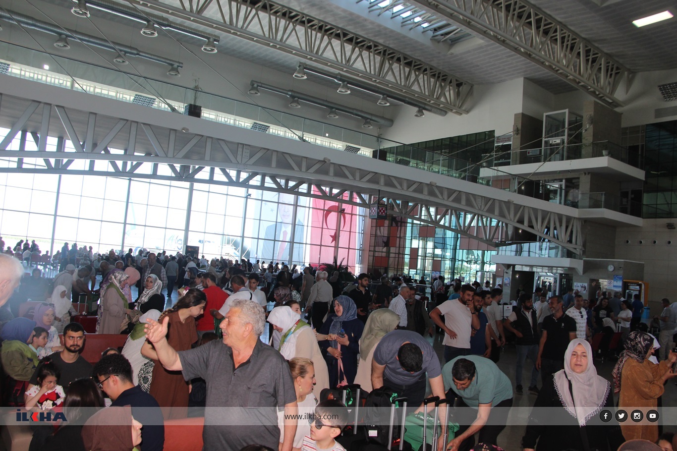 Mardinli 192 hacı adayı dualarla uğurlandı