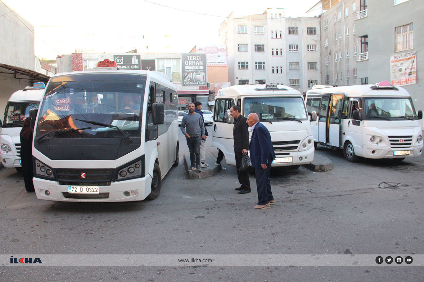 Minibüs şoförleri akaryakıt zamlarından dertli: Artık dayanacak gücümüz kalmadı Minibüs şoförleri akaryakıt zamlarından dertli: Artık dayanacak gücümüz kalmadı