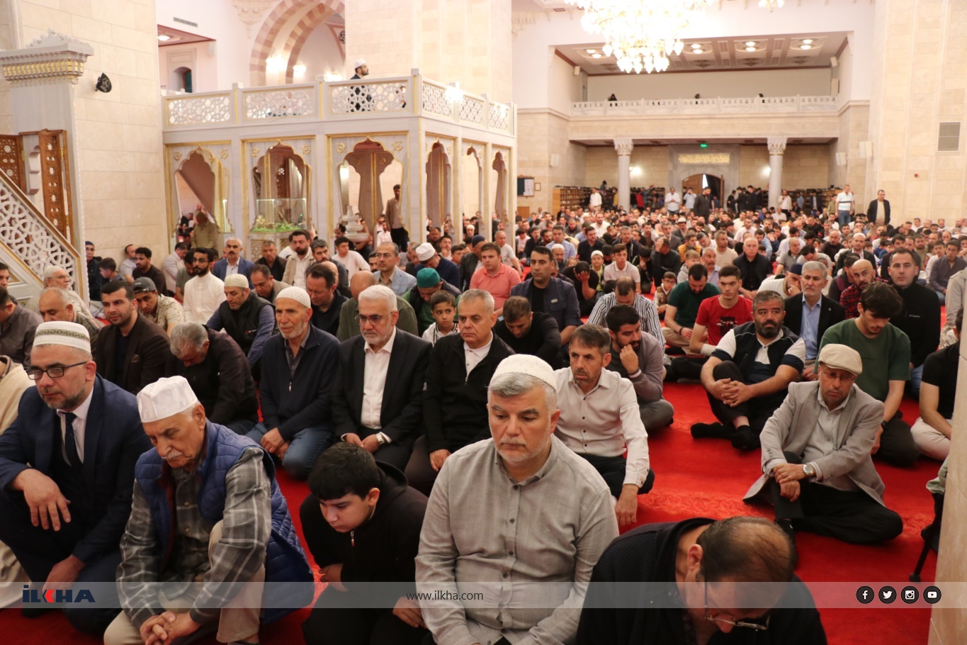 Büyük Ankara Camii’nde Kurban Bayramı namazı