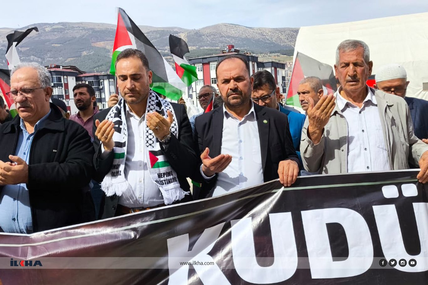 Kahramanmaraş'ta "Dünya Kudüs Günü" dolaysısıyla basın açıklaması düzenlendi Kahramanmaraş'ta "Dünya Kudüs Günü" dolaysısıyla basın açıklaması düzenlendi