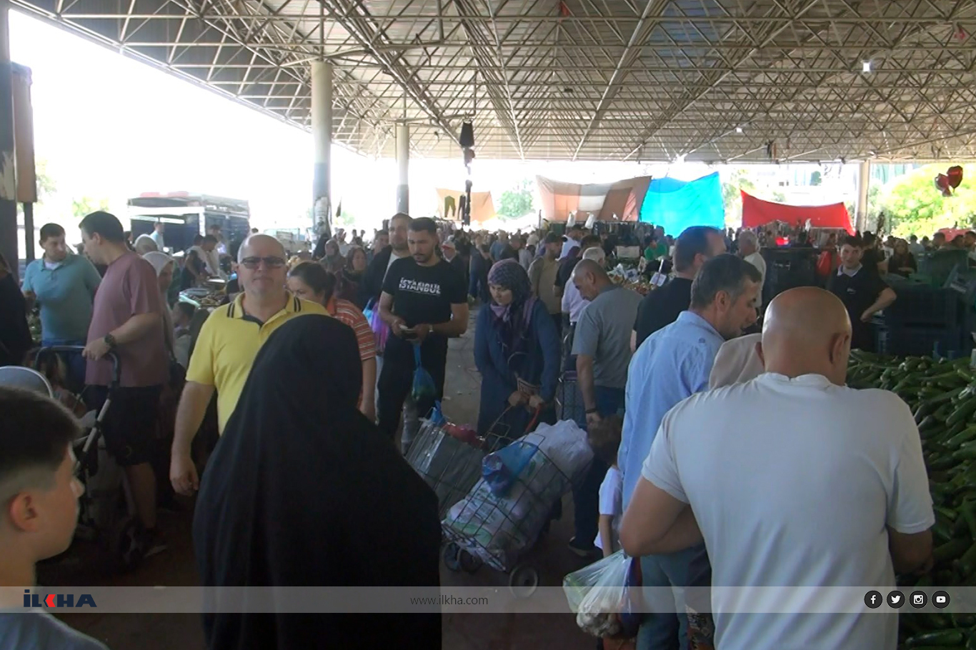 Pazarcı esnafı: Hem biz hem de vatandaş mağdur