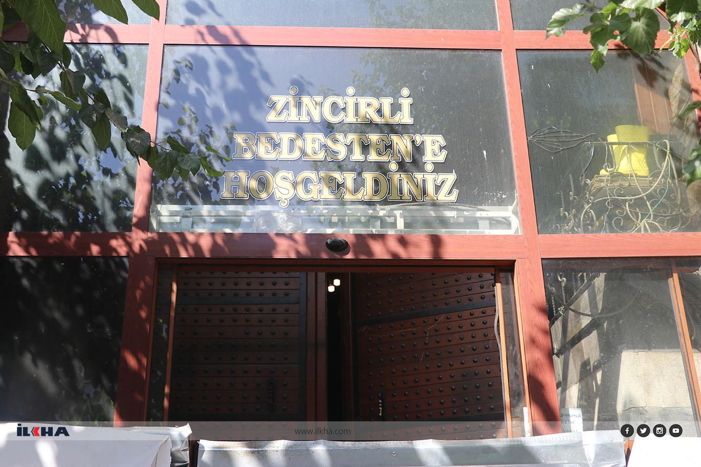 Zincirli Bedesten Çarşısı esnafı restorasyon çalışmalarının bir an önce tamamlanmasını istiyor Zincirli Bedesten Çarşısı esnafı restorasyon çalışmalarının bir an önce tamamlanmasını istiyor