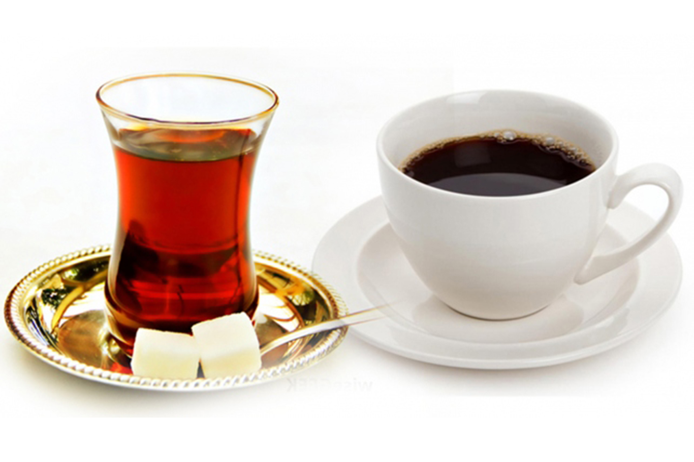 Fazla çay ve kahve tüketimi çarpıntıya neden oluyor! Fazla çay ve kahve tüketimi çarpıntıya neden oluyor!