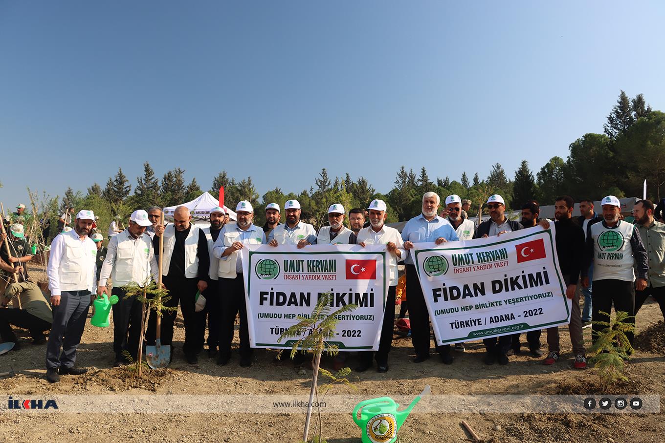 Umut Kervanı Vakfı Adana'da binlerce fidan dikimi yaptı