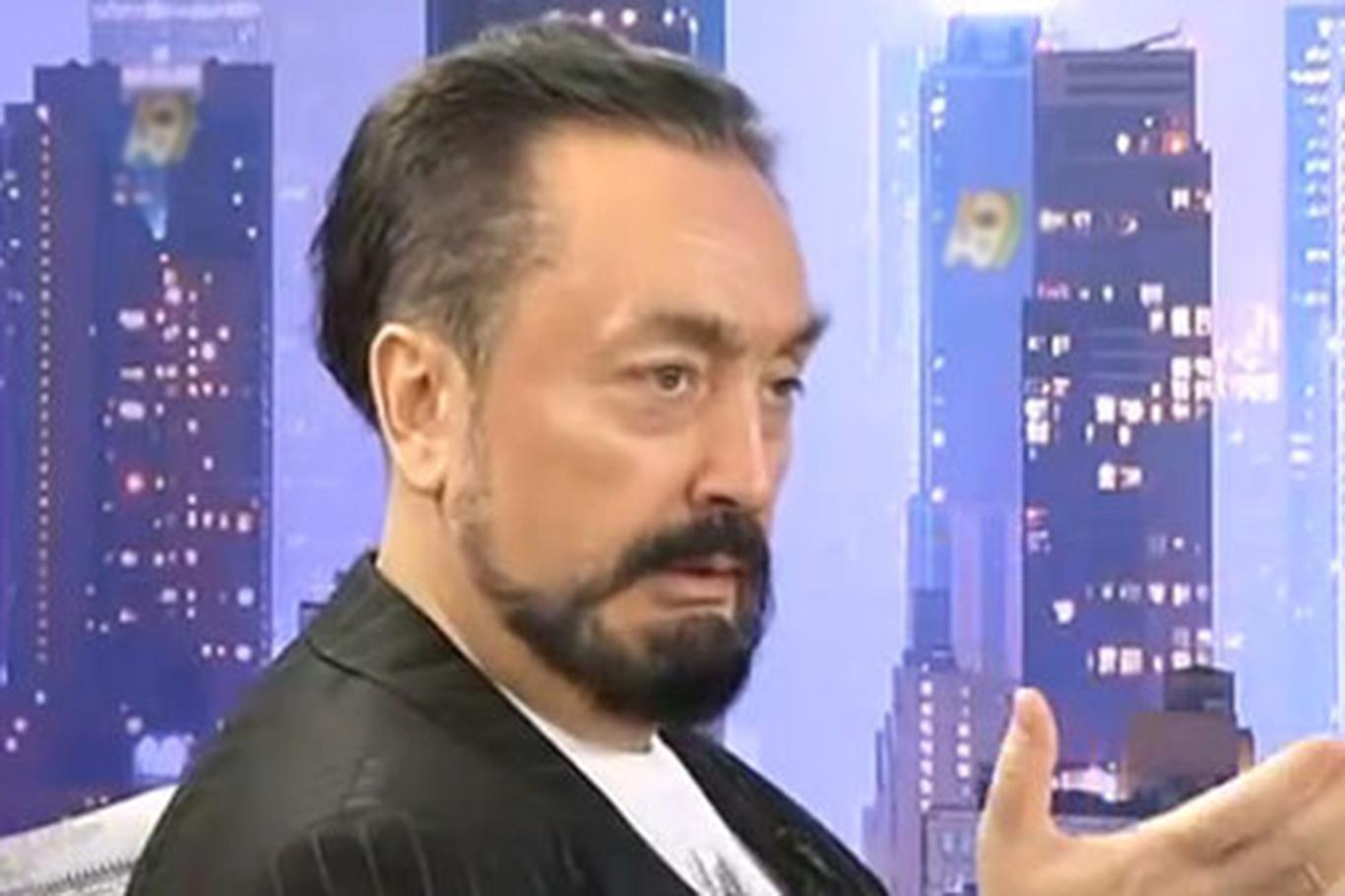 Adnan Oktar'a 891 yıl hapis cezası Adnan Oktar'a 891 yıl hapis cezası