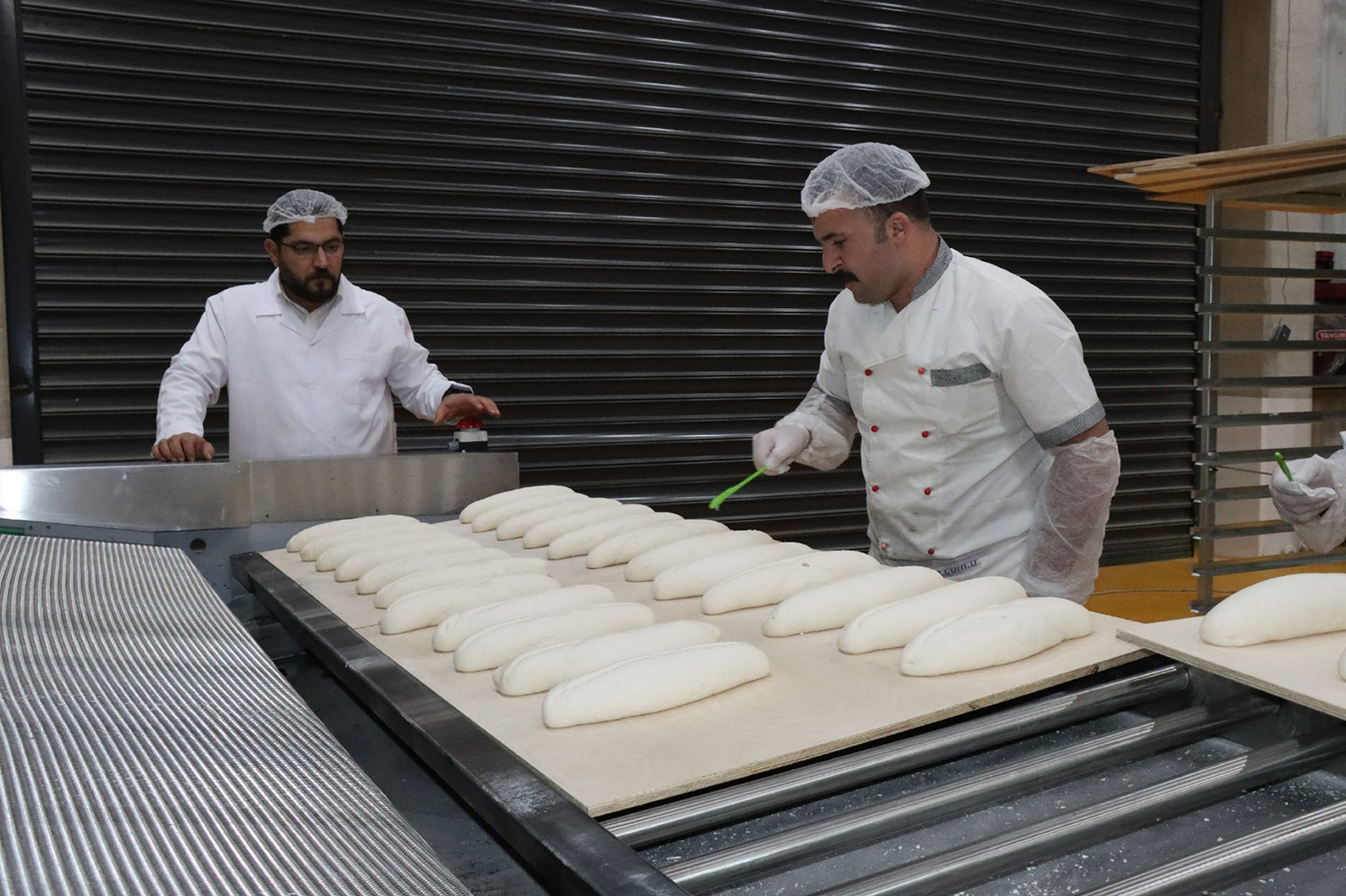 Şanlıurfa'da Halk Ekmek Fabrikası üretime başladı