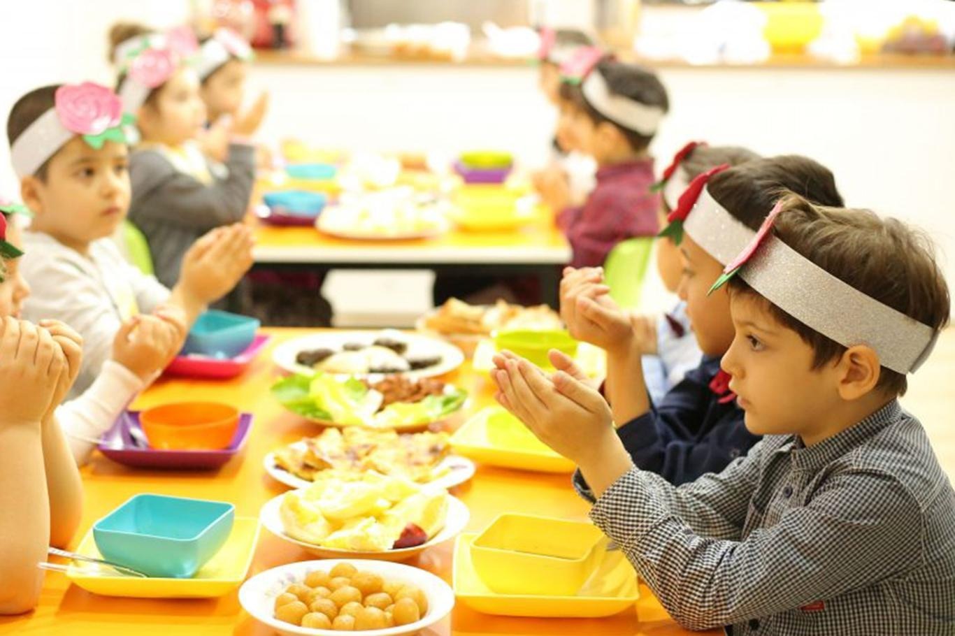 Okul öncesi eğitimde "ücretsiz yemek" uygulaması başlıyor Okul öncesi eğitimde "ücretsiz yemek" uygulaması başlıyor