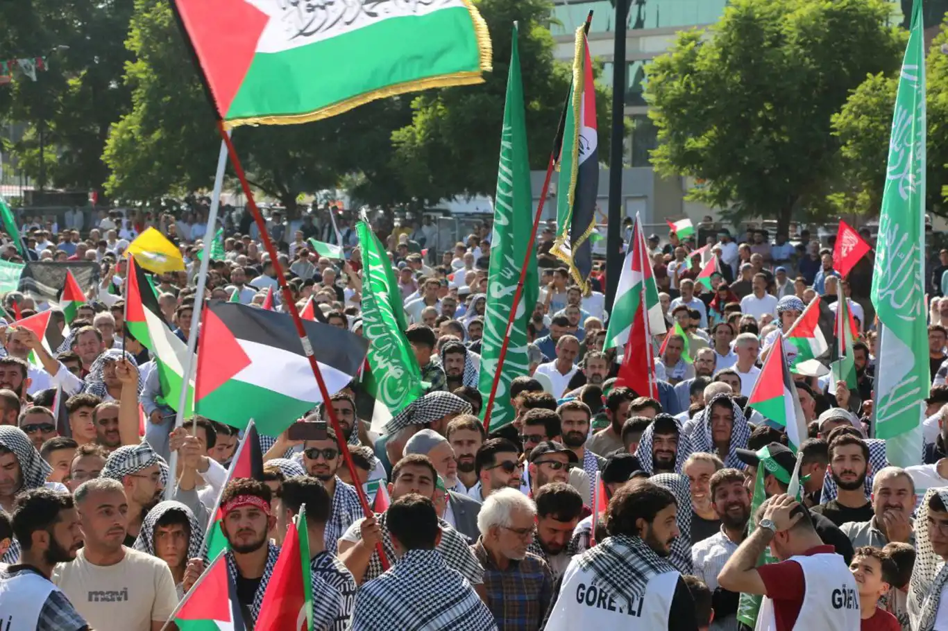 Adana'da Aksa Tufanı'na destek mitingi Adana'da Aksa Tufanı'na destek mitingi