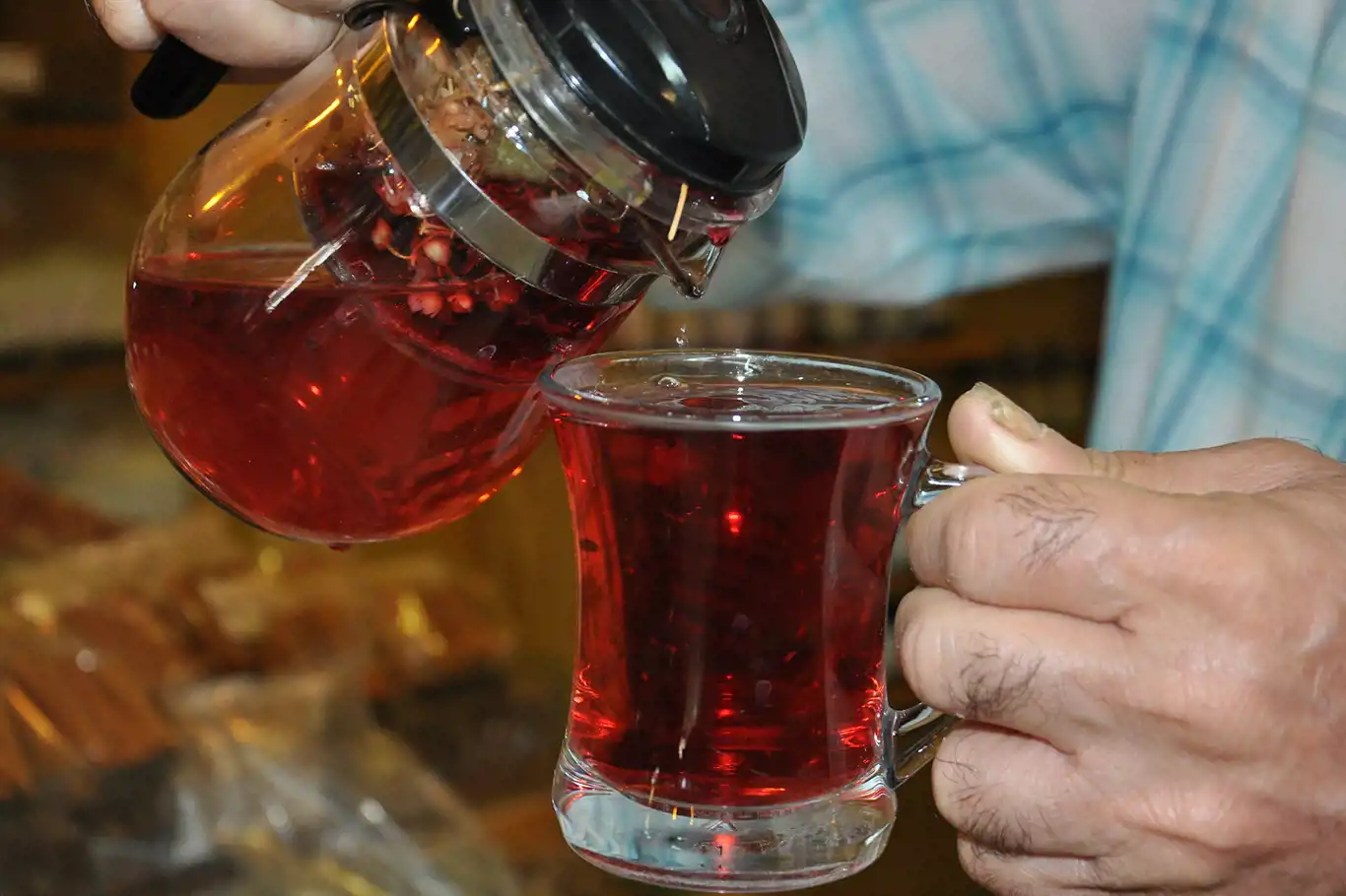 Aktarcılar: Bitki çayları hekime danışılmadan tüketilmemeli Aktarcılar: Bitki çayları hekime danışılmadan tüketilmemeli