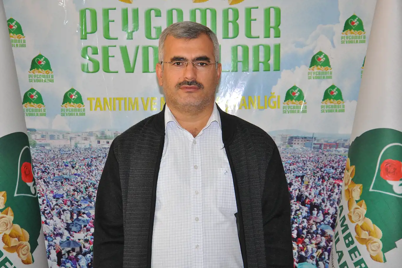 Umre ödüllü Siyer Yarışması'nın 13'üncüsü için start verildi Umre ödüllü Siyer Yarışması'nın 13'üncüsü için start verildi