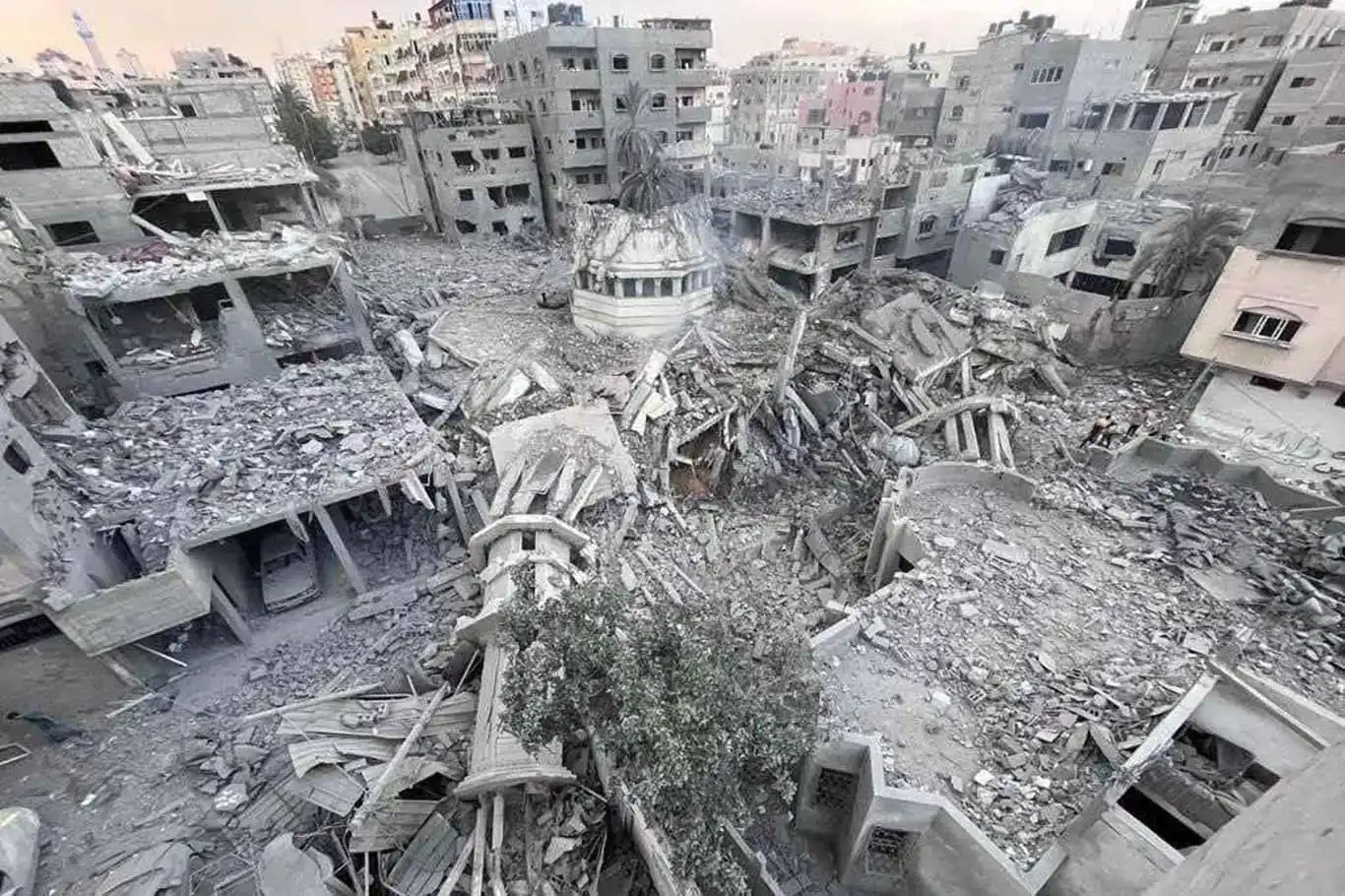 Ahmed Yasin Mosque in Gaza destroyed in zionist airstrikes Ahmed Yasin Mosque in Gaza destroyed in zionist airstrikes