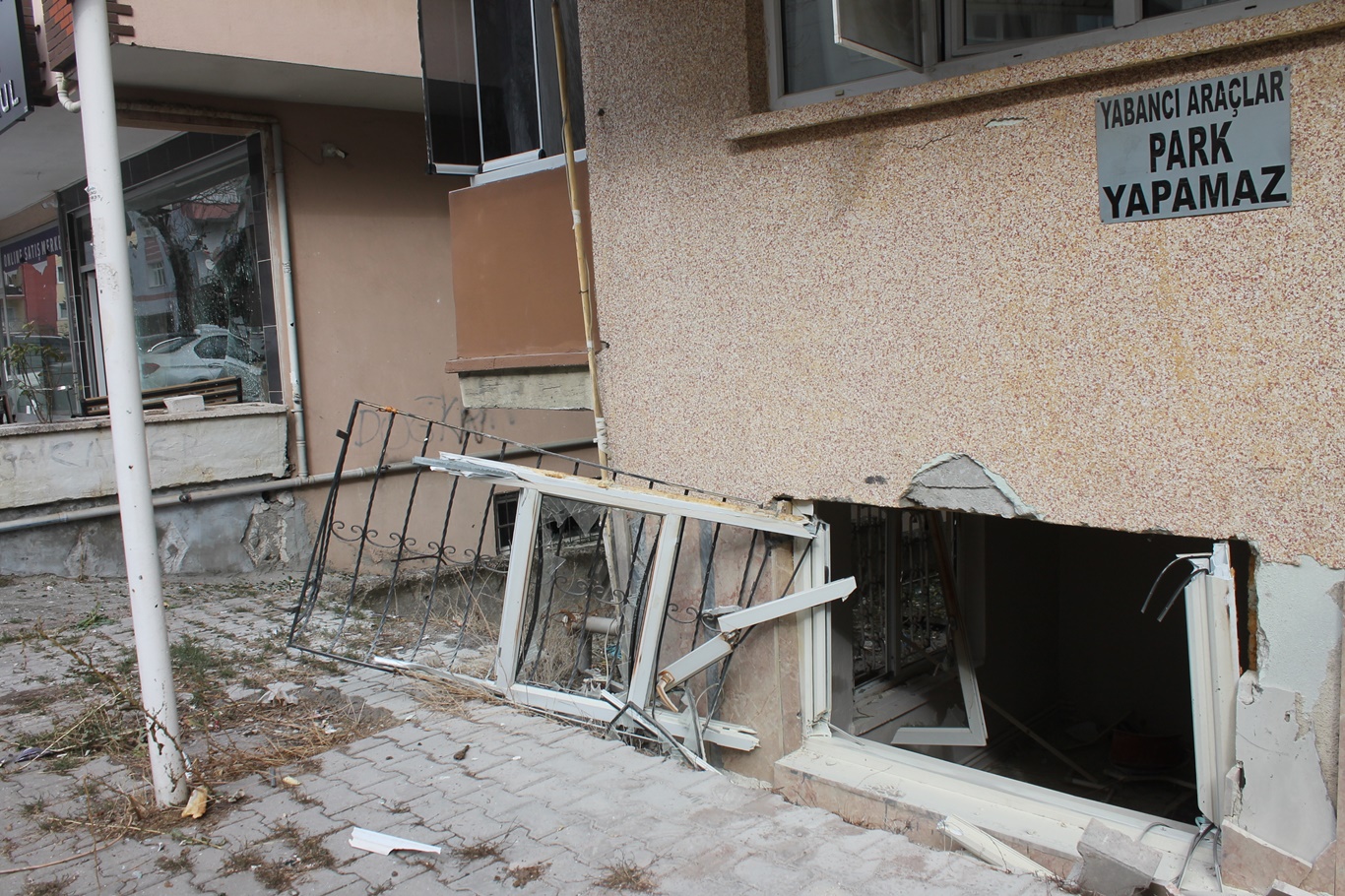 Ankara’da doğalgaz patlaması: 1 yaralı