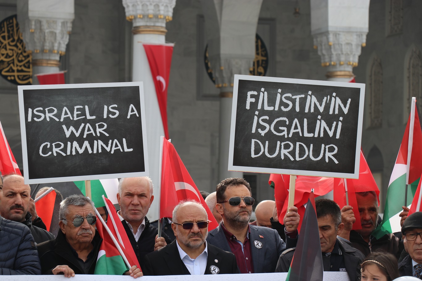 Emekli Memur-Sen, Filistin'de yaşanan soykırımı lanetledi	