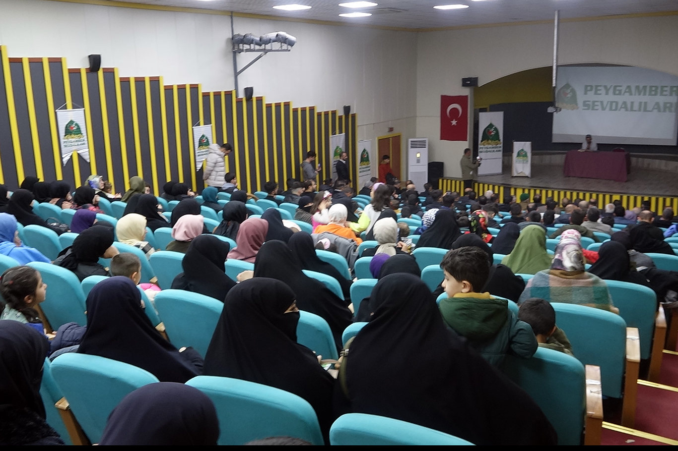 Yazar Özkan Yaman "Sahabeyi en güzel Gazzeli yiğitler anlatıyor"