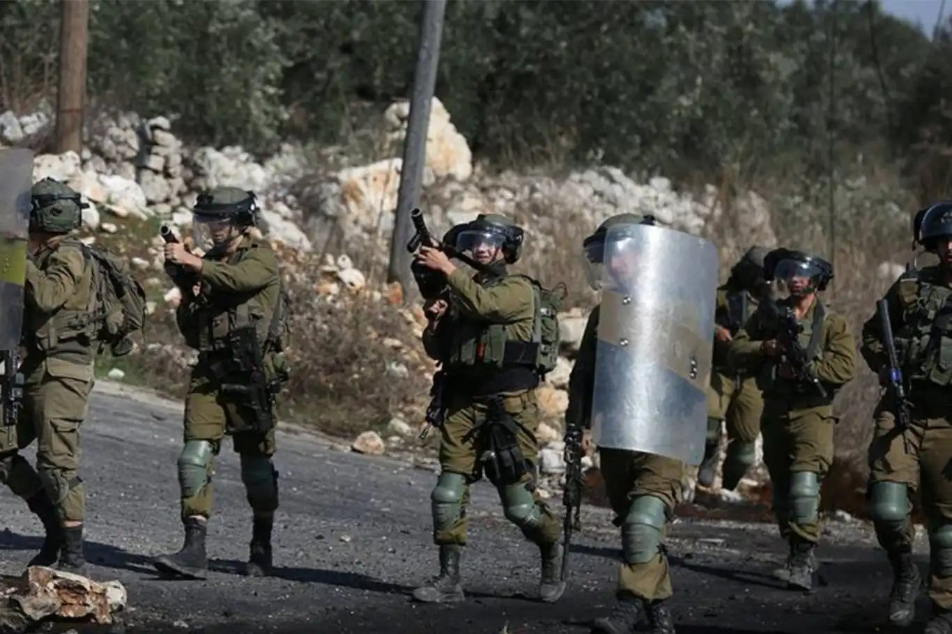 استشهاد شاب فلسطيني متأثرًا بإصابته برصاص الاحتلال في جنين قبل أيام استشهاد شاب فلسطيني متأثرًا بإصابته برصاص الاحتلال في جنين قبل أيام