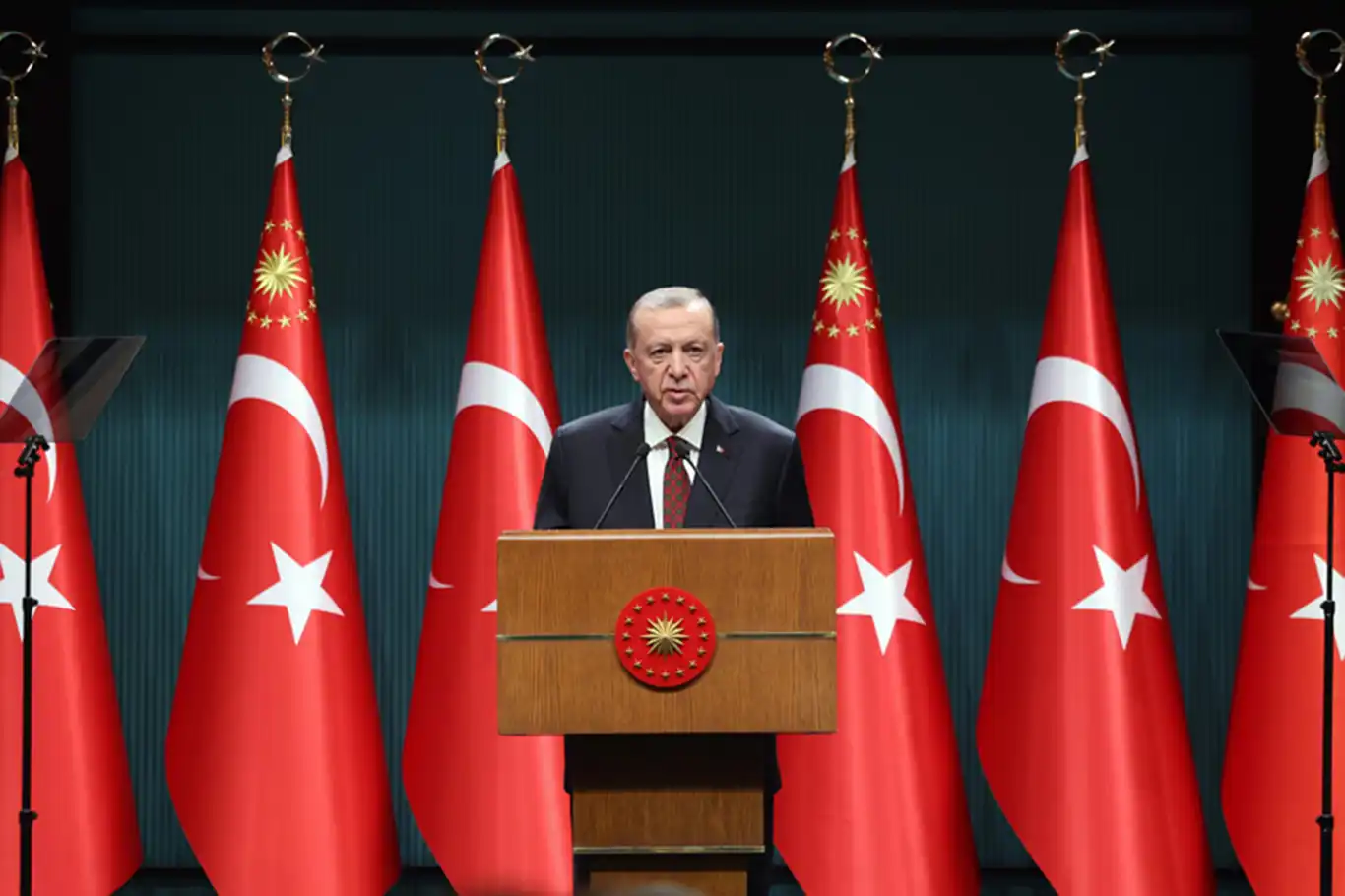Cumhurbaşkanı Erdoğan: Gazze'de çocukları öldürmenin adı savaş değil barbarlık, eşkıyalık, devlet terörüdür Cumhurbaşkanı Erdoğan: Gazze'de çocukları öldürmenin adı savaş değil barbarlık, eşkıyalık, devlet terörüdür