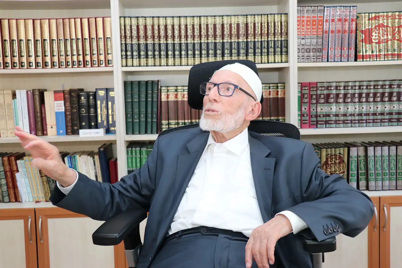 Dr. Lütfi Doğan Hoca, vefatından önce verdiği röportajda aile saadetini kazanmanın yollarını anlatmıştı Dr. Lütfi Doğan Hoca, vefatından önce verdiği röportajda aile saadetini kazanmanın yollarını anlatmıştı