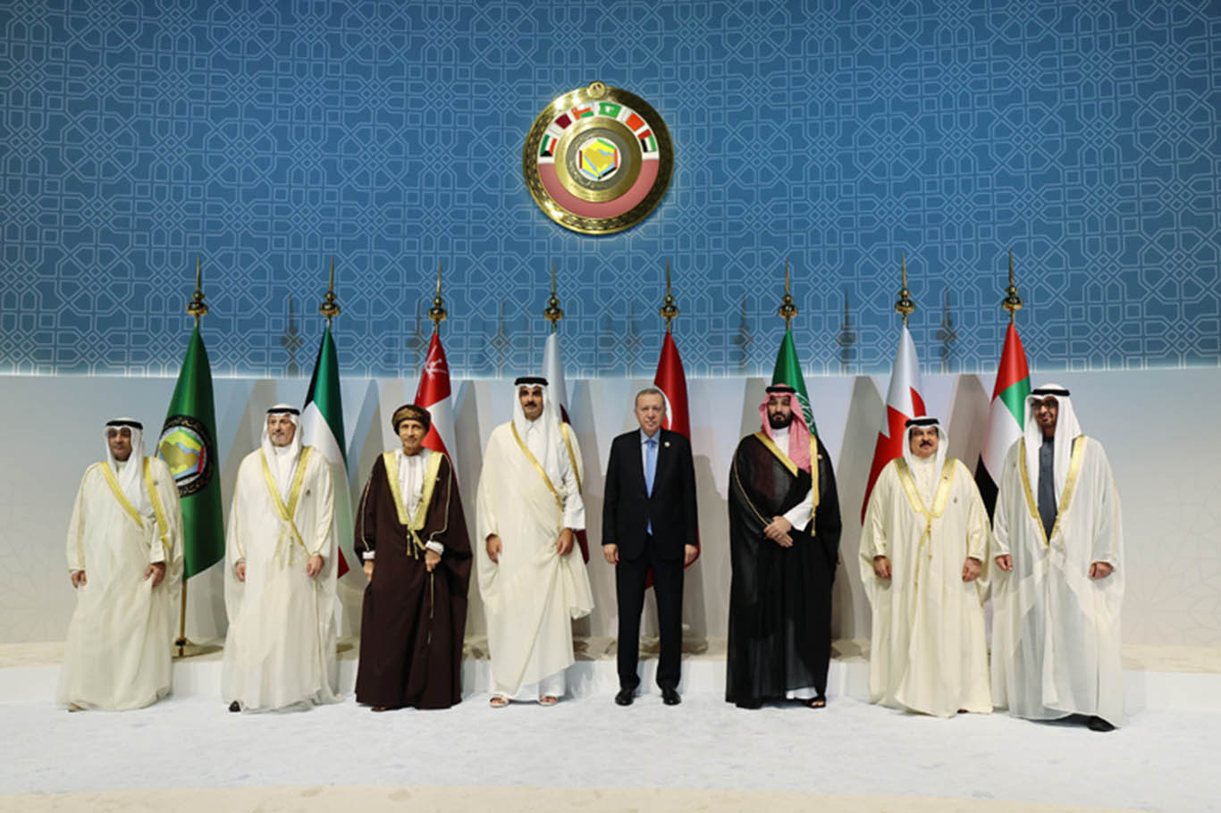 Cumhurbaşkanı Erdoğan: "israilin işlediği suçlar yanına kâr kalmamalı" Cumhurbaşkanı Erdoğan: "israilin işlediği suçlar yanına kâr kalmamalı"
