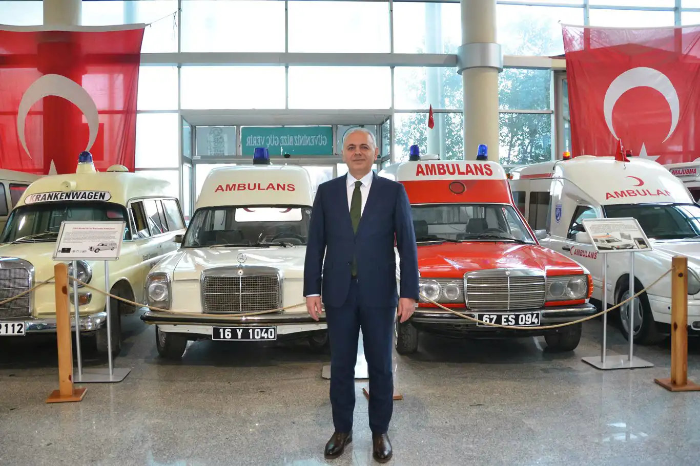 Dr. Tahir: 112 Acil, ilk 10 dakikada vakaya ulaşıyor Dr. Tahir: 112 Acil, ilk 10 dakikada vakaya ulaşıyor