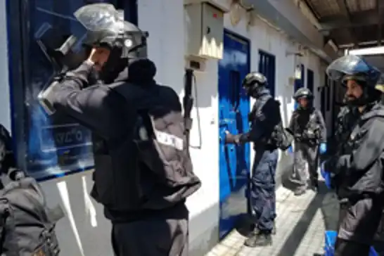شکنجه به اسرای فلسطینی در زندان: دستکم 6 نفر به شهادت رسیدند