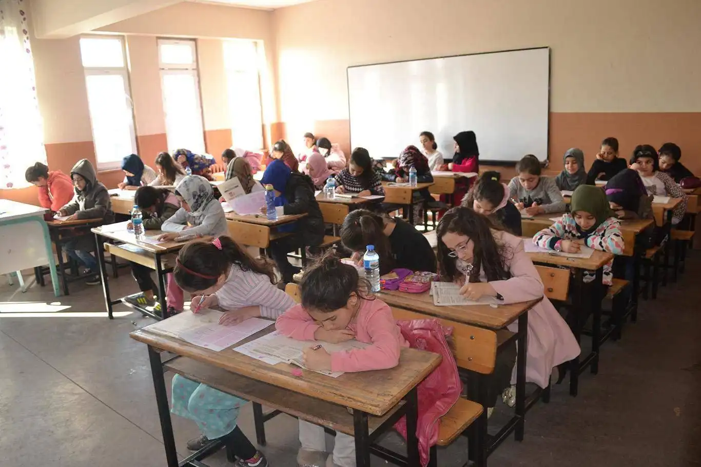 Sınıf annesi yasağına eğitimcilerden destek Sınıf annesi yasağına eğitimcilerden destek