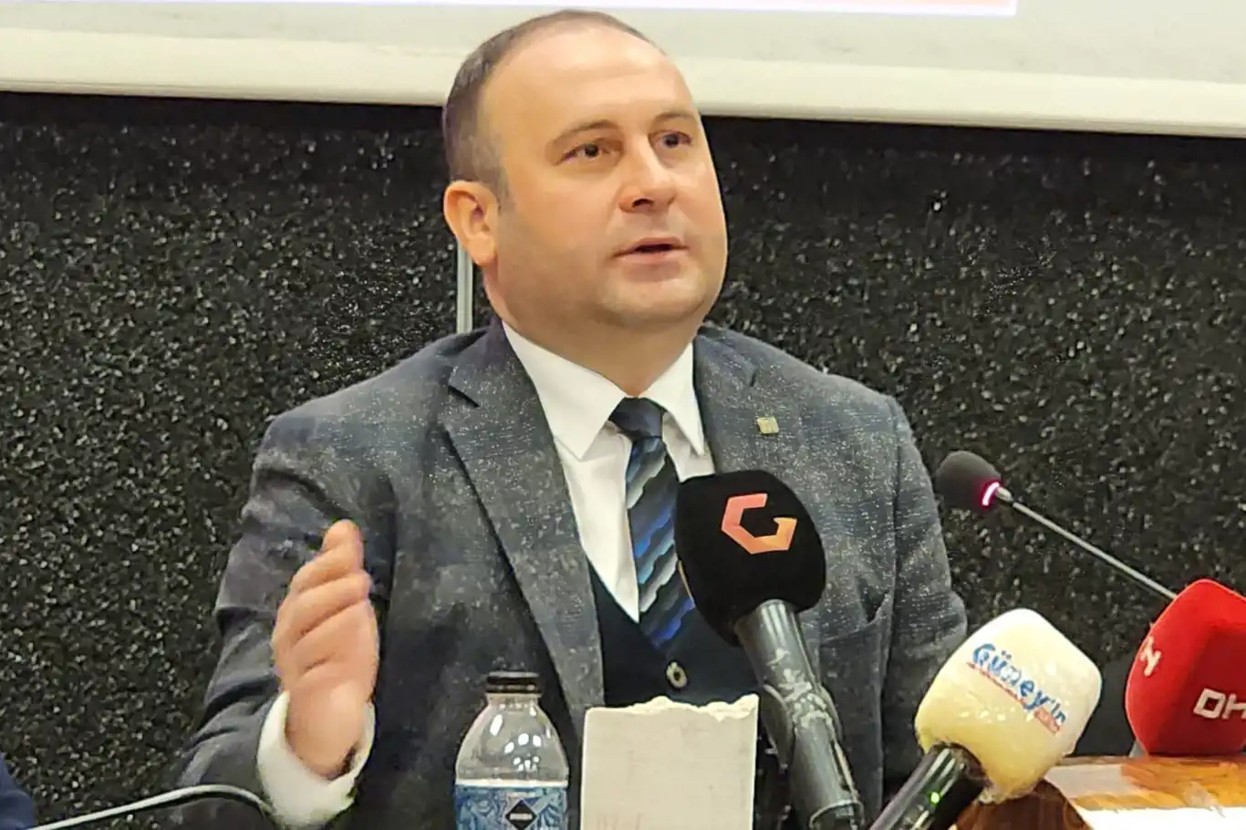 İMO Gaziantep Başkanı Güçyetmez: Az maliyetle güçlendirilebilecek orta hasarlı binaların yıkım kararı doğru değil İMO Gaziantep Başkanı Güçyetmez: Az maliyetle güçlendirilebilecek orta hasarlı binaların yıkım kararı doğru değil