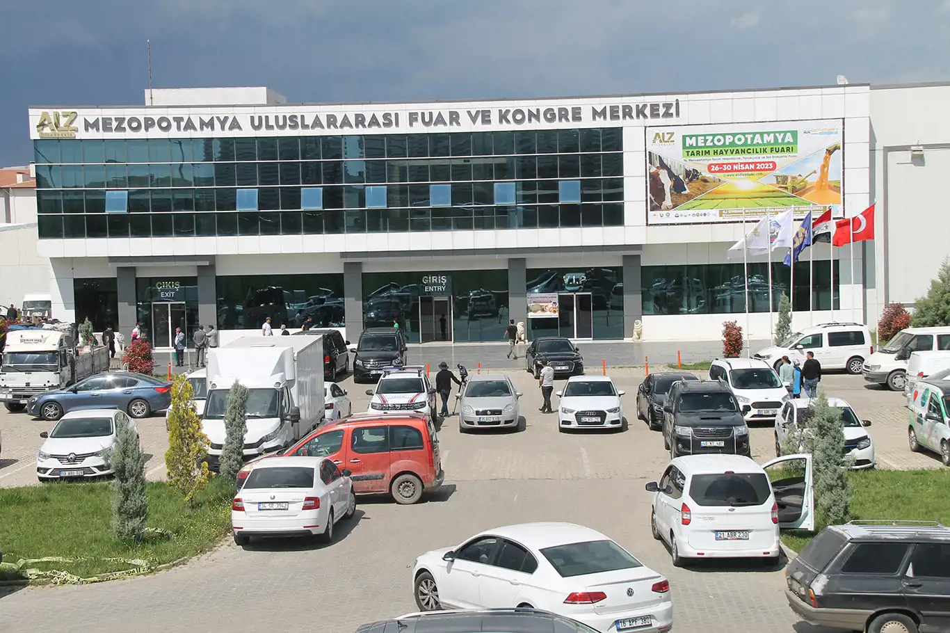 Diyarbakır'daki tarım hayvancılık fuarı, ürünlerin tanıtılmasına fırsat veriyor Diyarbakır'daki tarım hayvancılık fuarı, ürünlerin tanıtılmasına fırsat veriyor