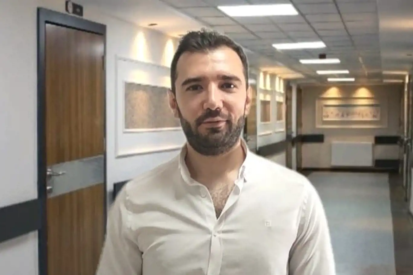 "Gözdeki alerjik durum görme yetimizi tehdit ediyor" "Gözdeki alerjik durum görme yetimizi tehdit ediyor"