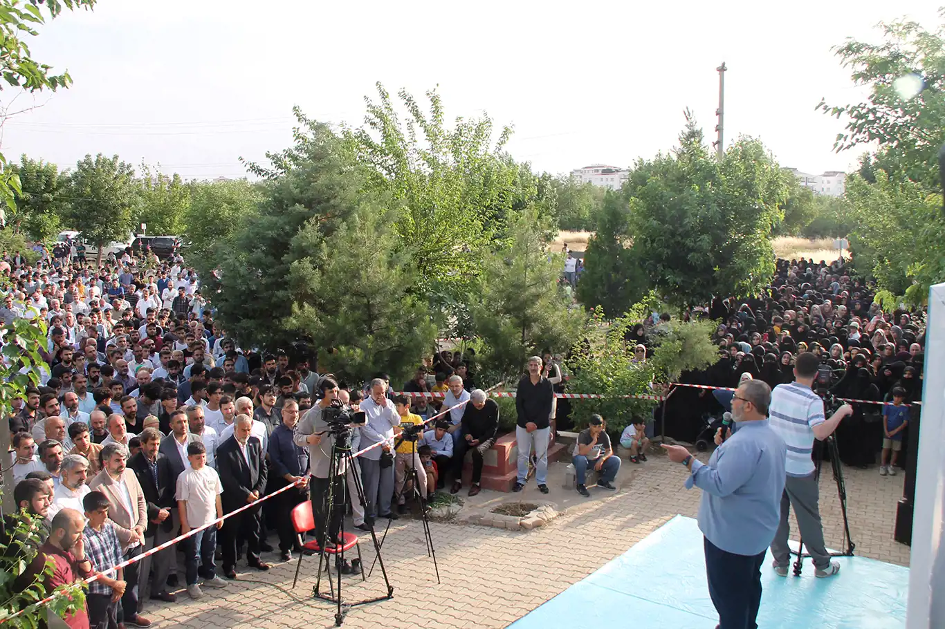 Şehid Aytaç Baran mezarı başında yad edildi Şehid Aytaç Baran mezarı başında yad edildi