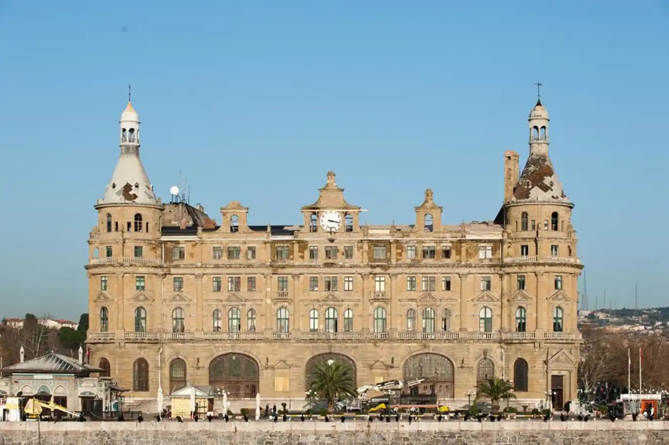 Tarihi Haydarpaşa Garı 2024’te hizmete yeniden girecek Tarihi Haydarpaşa Garı 2024’te hizmete yeniden girecek