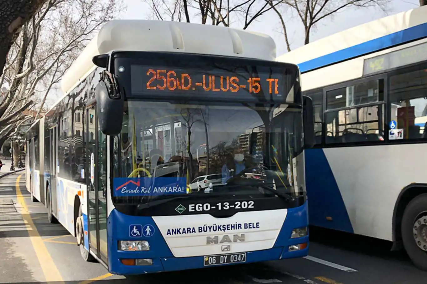 Ankara'da toplu taşımaya zam yapıldı Ankara'da toplu taşımaya zam yapıldı