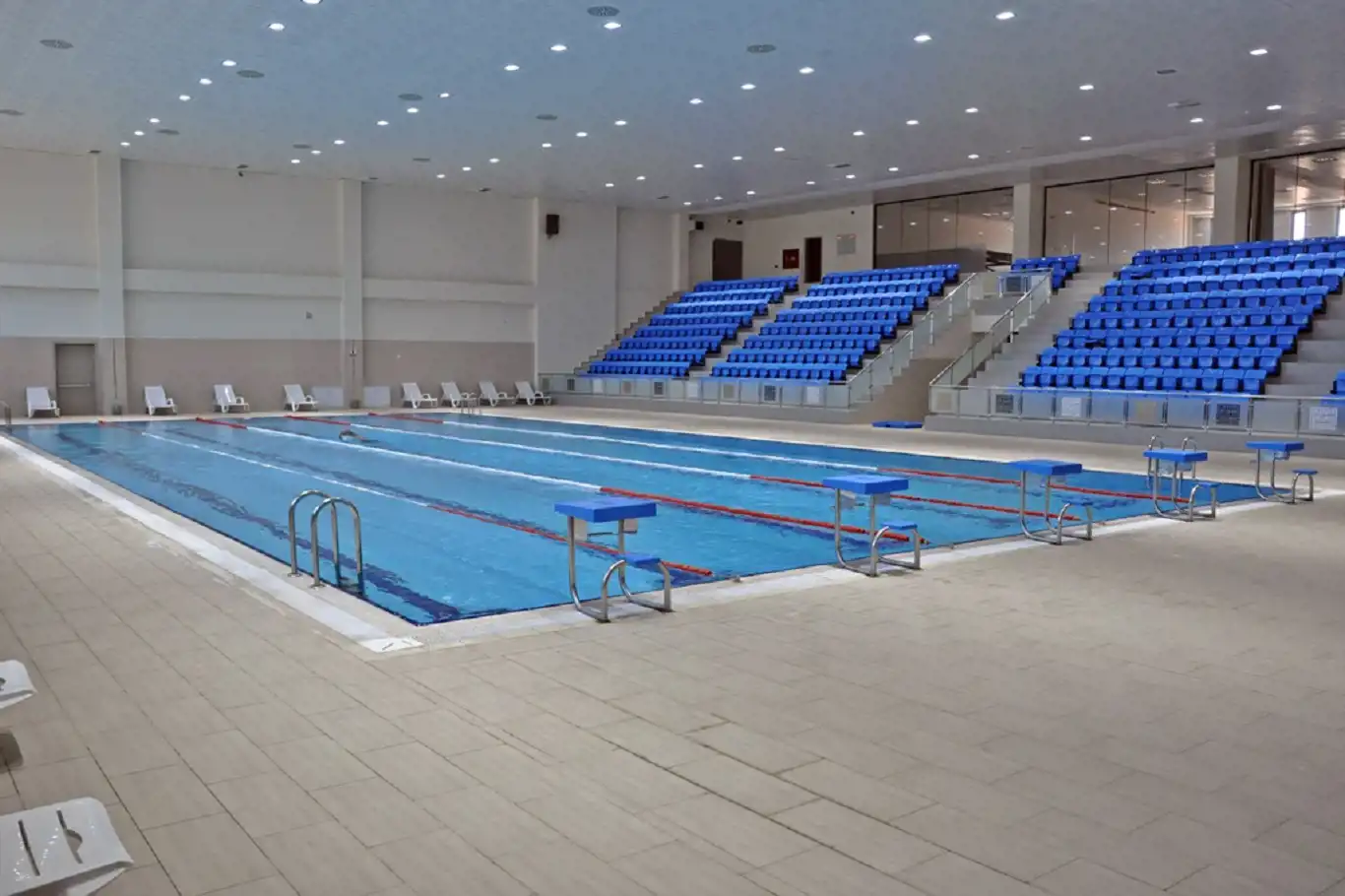 Mardin Artuklu Üniversitesi Kapalı Yarı Olimpik Yüzme Havuzu kapılarını halka açtı Mardin Artuklu Üniversitesi Kapalı Yarı Olimpik Yüzme Havuzu kapılarını halka açtı