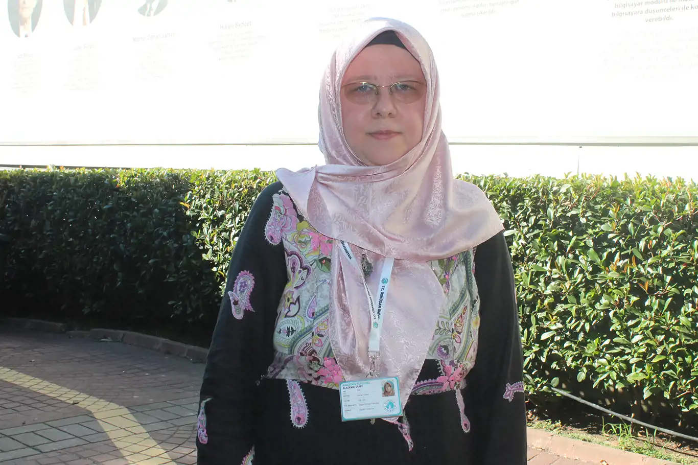 Geleneksel oyunların çocuğun toplumsal ve ahlaki gelişimine katkısı nelerdir? Geleneksel oyunların çocuğun toplumsal ve ahlaki gelişimine katkısı nelerdir?