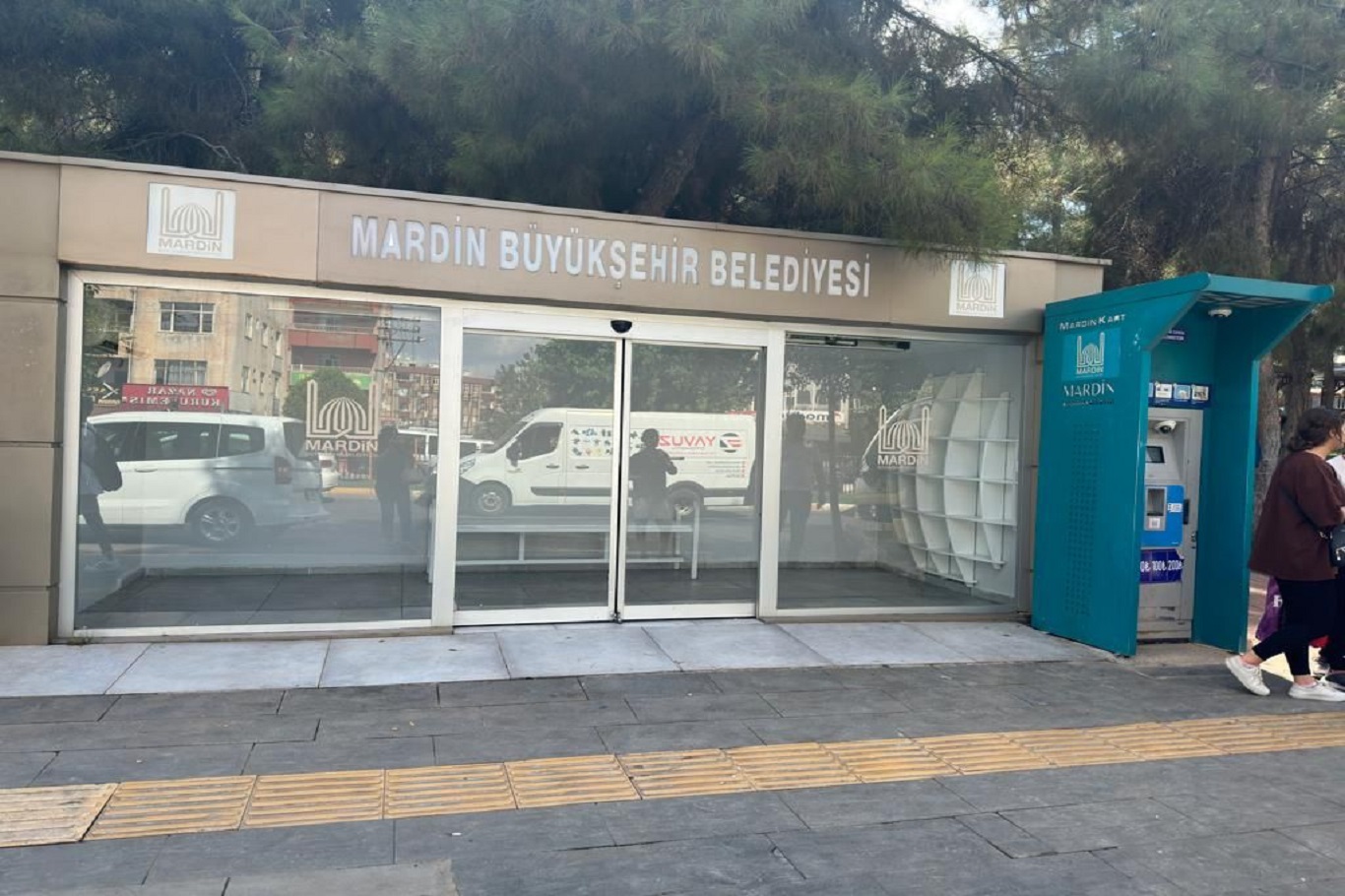 'Gençlik Durağı' yenilenerek hizmete alındı 'Gençlik Durağı' yenilenerek hizmete alındı