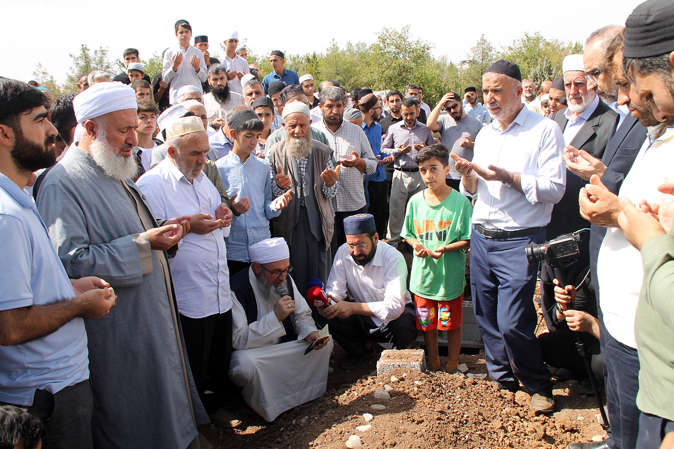 Molla Mustafa Durgun toprağa verildi