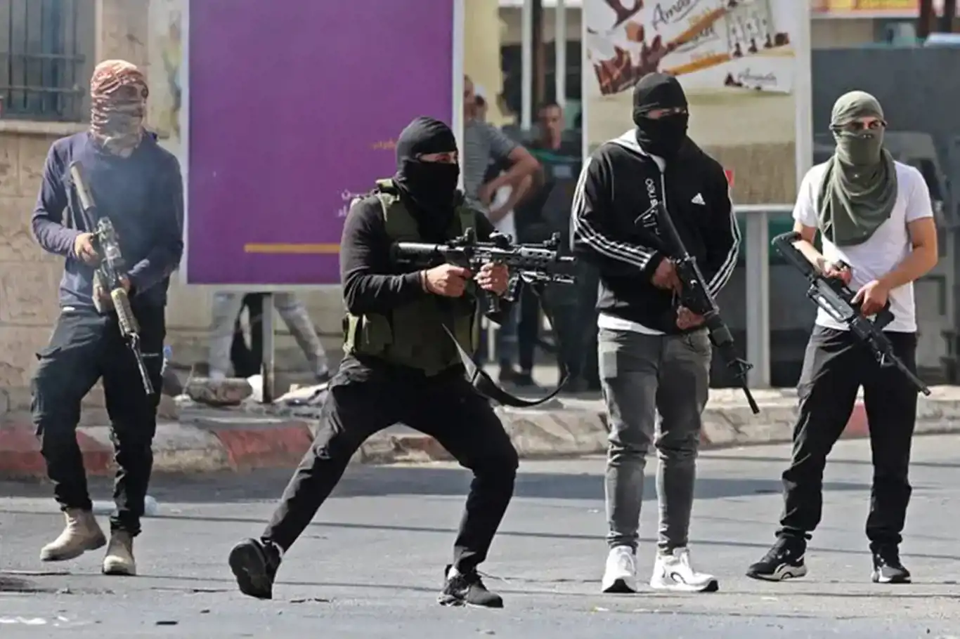 چالاکیەکانی بەرخۆدان لە فەلەستین بەردەوامن چالاکیەکانی بەرخۆدان لە فەلەستین بەردەوامن
