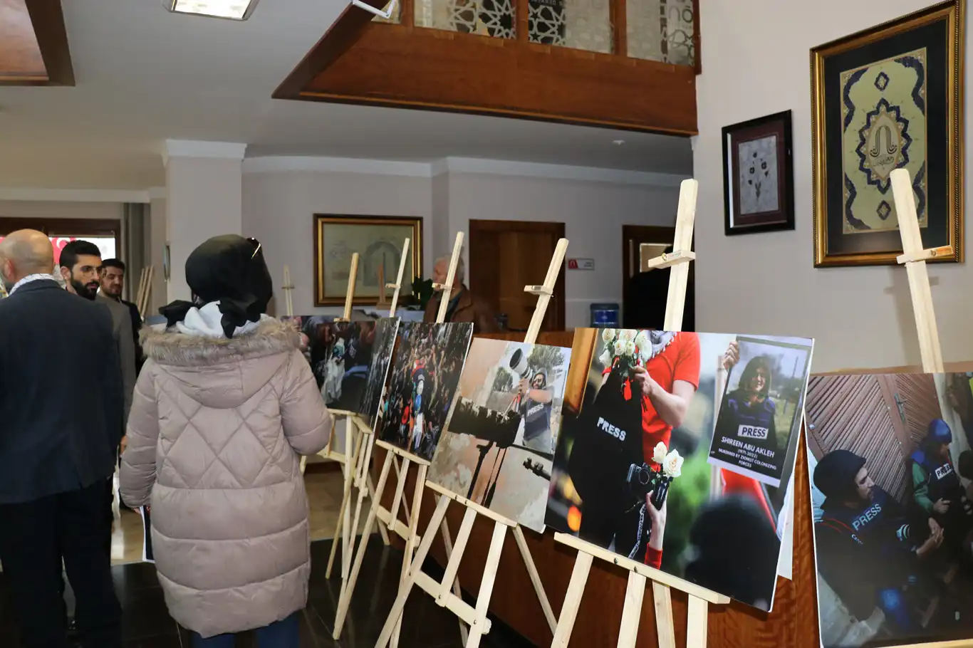 'Gazze soykırımına gazeteci gözüyle bakmak' konulu fotoğraf sergisi 'Gazze soykırımına gazeteci gözüyle bakmak' konulu fotoğraf sergisi