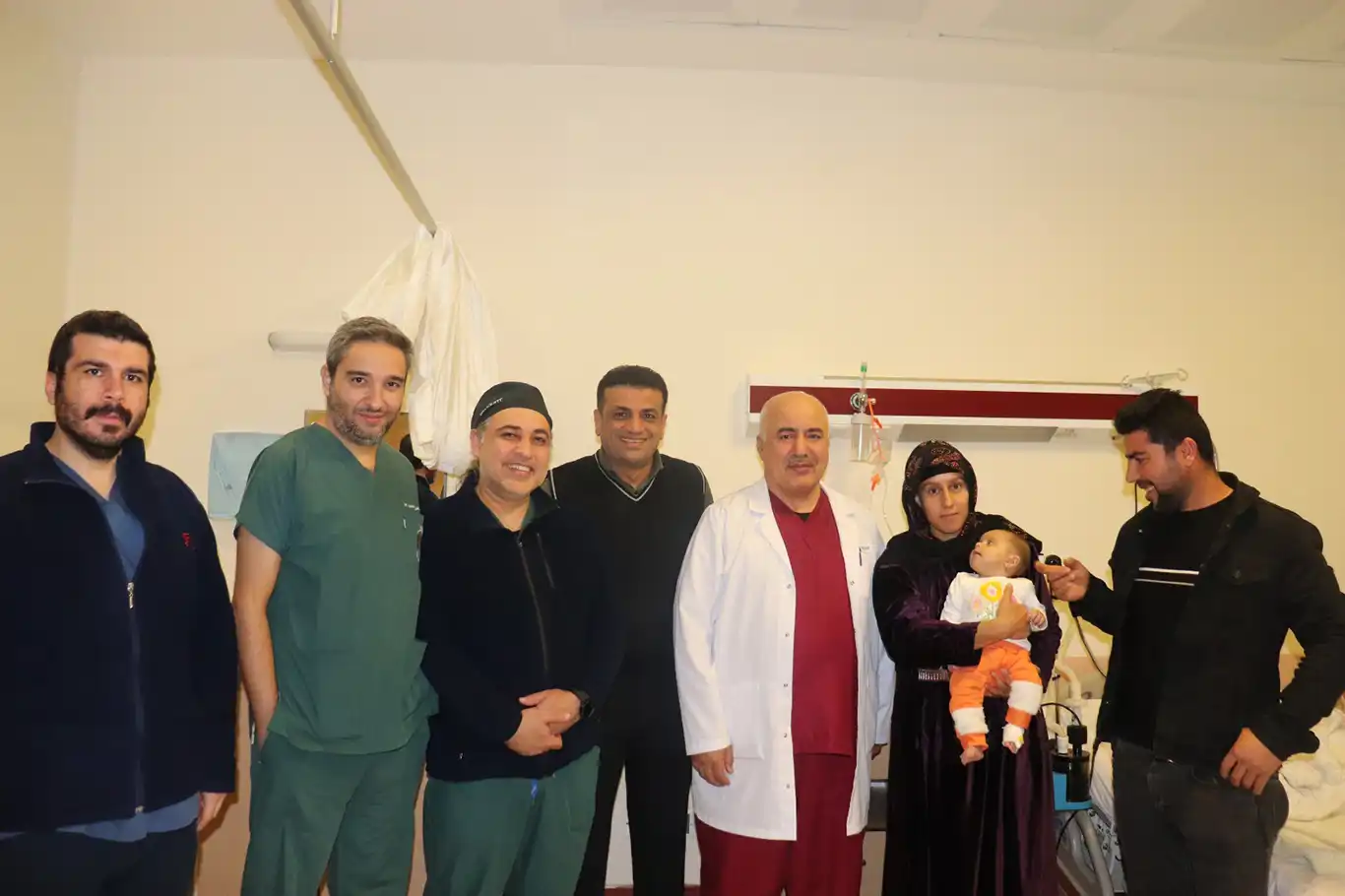 Kalbinde delik olan 4 aylık bebek sağlığına kavuştu Kalbinde delik olan 4 aylık bebek sağlığına kavuştu