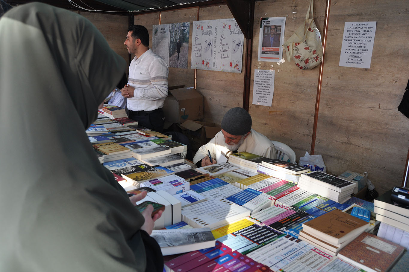 Yazar Göktaş: Bir ülkenin kalkınmışlığının en büyük delili okunan kitap sayısıdır