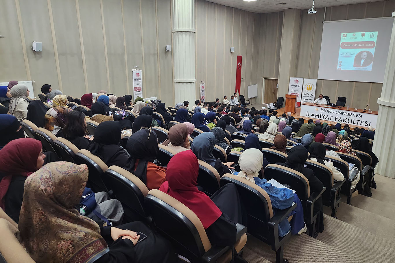 Araştırmacı-Yazar Bulut: Günümüzün ve gönlümüzün nurlanması için güne sabah namazı ile başlayalım Araştırmacı-Yazar Bulut: Günümüzün ve gönlümüzün nurlanması için güne sabah namazı ile başlayalım