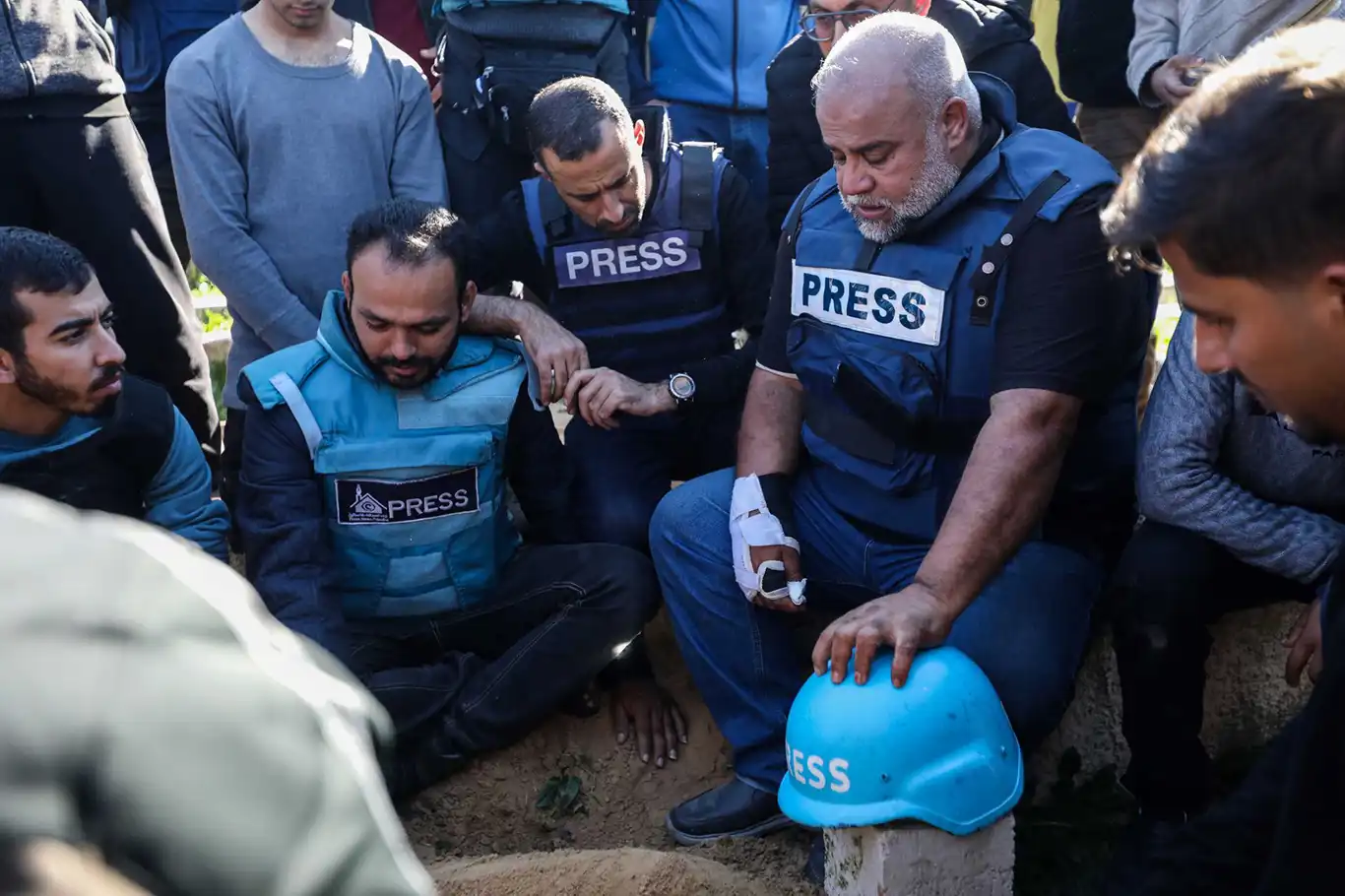 Gazze Şeridi'nde bir gazeteci daha katledildi Gazze Şeridi'nde bir gazeteci daha katledildi
