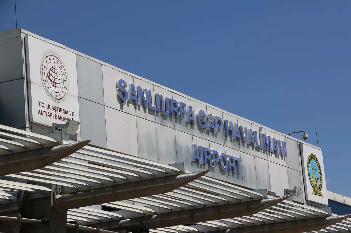 Antalya-Şanlıurfa arası doğrudan uçak seferleri başladı Antalya-Şanlıurfa arası doğrudan uçak seferleri başladı
