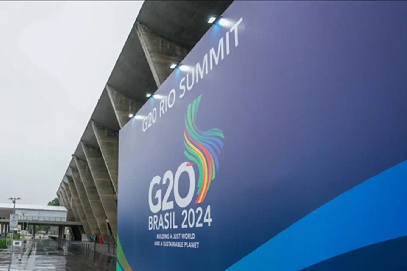 G20 Dönem Başkanlığı Güney Afrika'ya devredildi G20 Dönem Başkanlığı Güney Afrika'ya devredildi