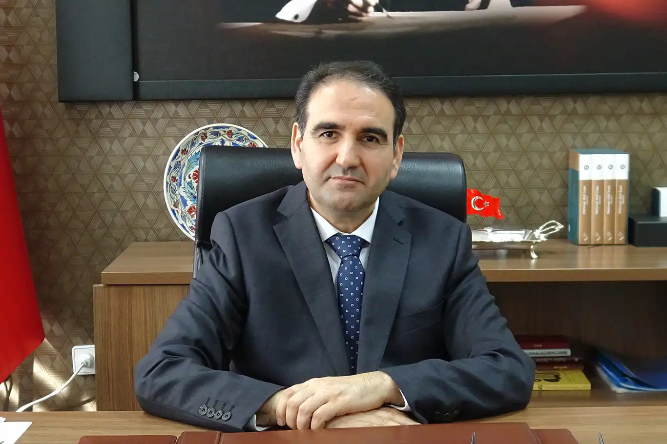 Prof. Dr. Aslan: Çocuklar, yeryüzündeki masumiyetin, temizliğin ve yaşam umudunun sembolleridir Prof. Dr. Aslan: Çocuklar, yeryüzündeki masumiyetin, temizliğin ve yaşam umudunun sembolleridir