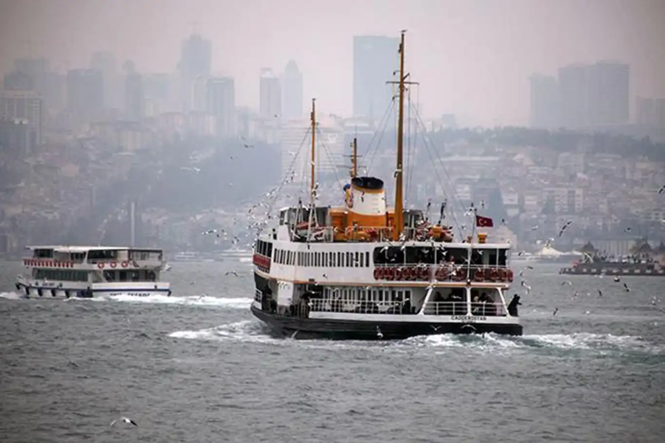 İstanbul'da bazı vapur seferleri iptal edildi İstanbul'da bazı vapur seferleri iptal edildi