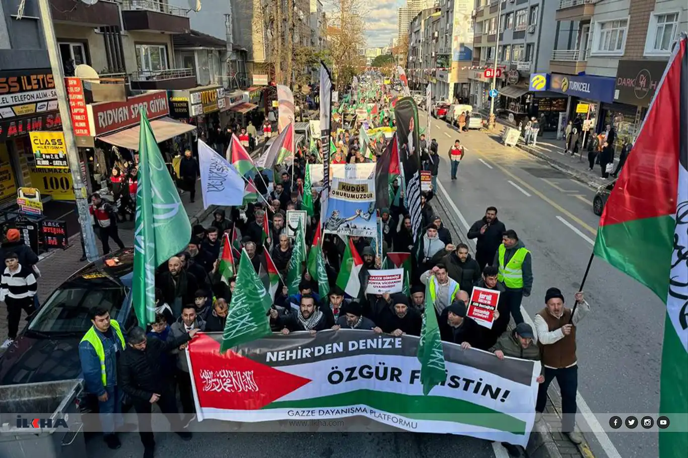 Thousands march in Istanbul in solidarity with Gaza as Palestinian resistance enters 14th month Thousands march in Istanbul in solidarity with Gaza as Palestinian resistance enters 14th month